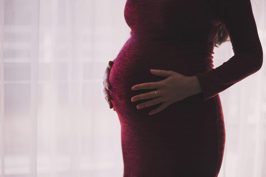 看護師が妊娠中に転職する際の注意点は？