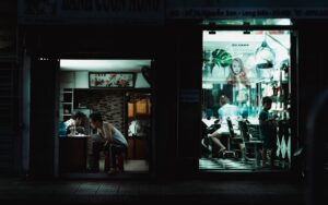 看護師が転職して月収50万を実現するための秘訣は？
